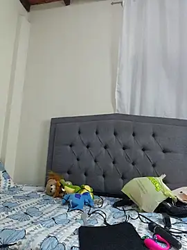 Snapshot of anny_vittar chatting on 11-08-25, 05:07 anny vittar online show from 11-08-25, 05:07