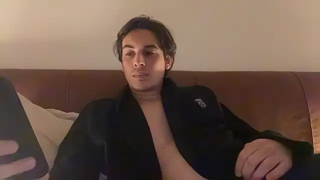 Snapshot of abe_in_red chatting on 10-29-25, 10:11 abe in red online show from 10-29-25, 10:11