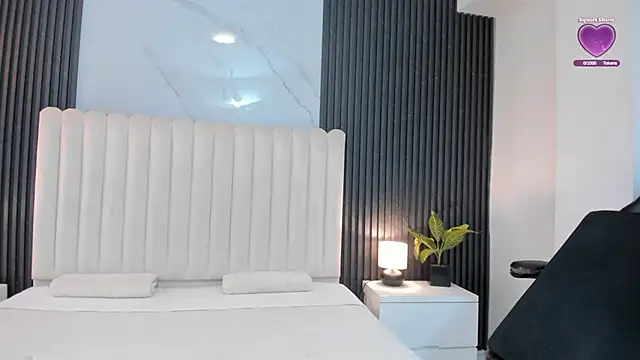 Snapshot of Madiee_Rhea chatting on 02-25-26, 07:34 Madiee Rhea online show from 02-25-26, 07:34