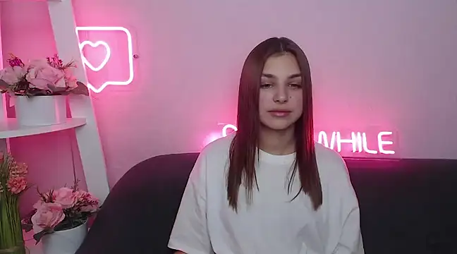 MilanaAngelAs online show from 01-11-25, 05:41