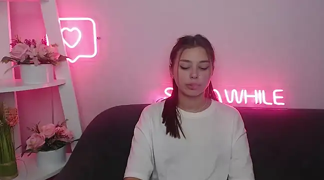 MilanaAngelAs online show from 01-28-25, 08:47