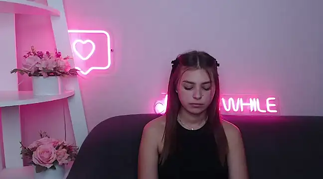 MilanaAngelAs online show from 02-21-25, 05:53