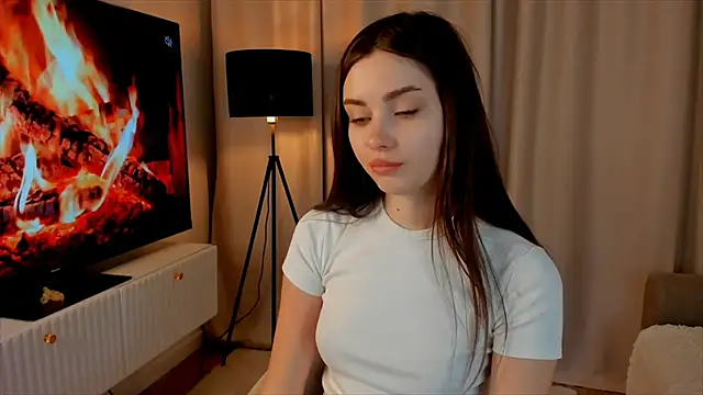 Snapshot of CarmenMoore26 chatting on 03-17-25, 09:55 CarmenMoore26 online show from 03-17-25, 09:55