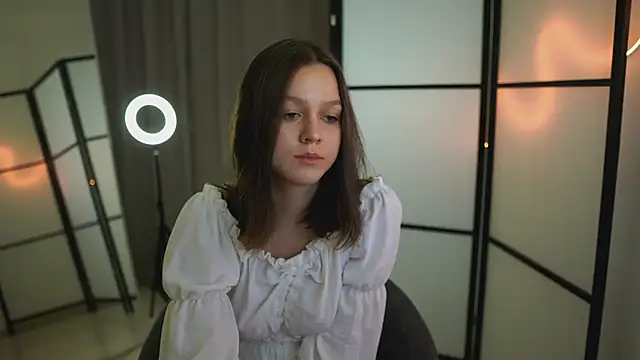 Addelin Moon online show from 03-15-25, 04:10