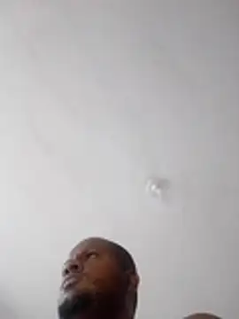 Snapshot of JtinhaRj chatting on 11-20-25, 02:39 JtinhaRj online show from 11-20-25, 02:39