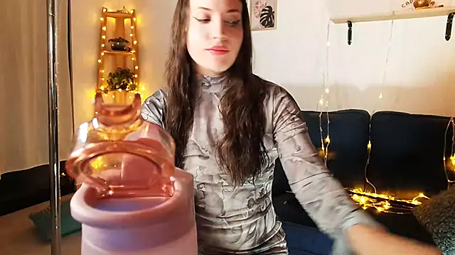 Melisa cream online show from 01-14-25, 03:01