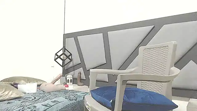 Snapshot of chanel_grant chatting on 02-14-25, 03:11 chanel grant online show from 02-14-25, 03:11