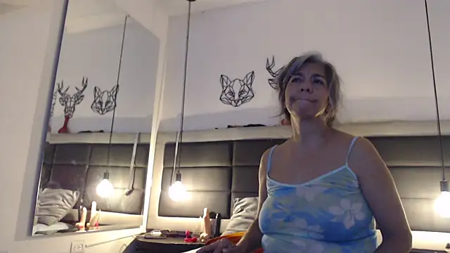 Snapshot of chanel_grant chatting on 09-18-25, 12:07 chanel grant online show from 09-18-25, 12:07