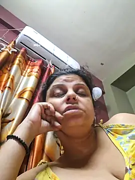 Snapshot of Maaya66 chatting on 01-04-25, 07:34 Maaya66 online show from 01-04-25, 07:34