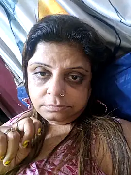 Snapshot of Maaya66 chatting on 12-14-25, 09:52 Maaya66 online show from 12-14-25, 09:52