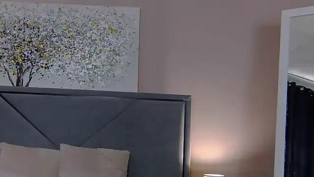 NicoleRosss online show from 02-28-26, 09:10