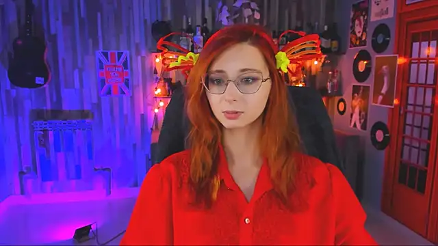 Snapshot of Orianna_Fox chatting on 12-04-24, 03:54 Orianna Fox online show from 12-04-24, 03:54