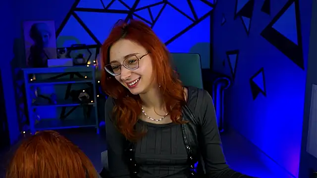 Snapshot of Orianna_Fox chatting on 12-07-24, 06:26 Orianna Fox online show from 12-07-24, 06:26