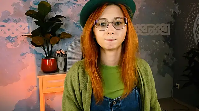 Snapshot of Orianna_Fox chatting on 12-30-24, 04:08 Orianna Fox online show from 12-30-24, 04:08