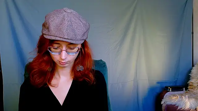 Snapshot of Orianna_Fox chatting on 09-17-25, 10:28 Orianna Fox online show from 09-17-25, 10:28