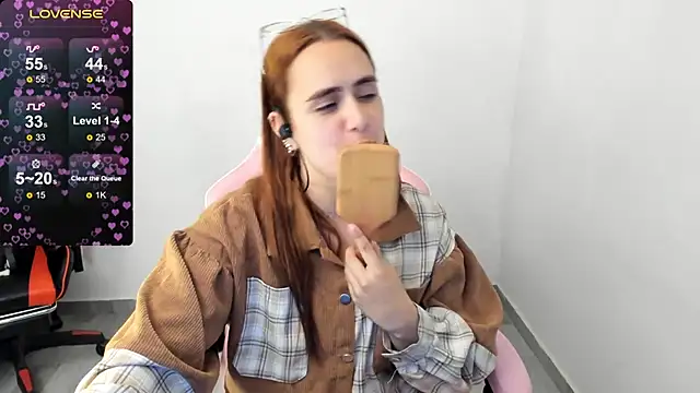 maryluna95 online show from 01-04-25, 01:31