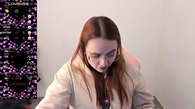 maryluna95 online show from 03-04-25, 12:18