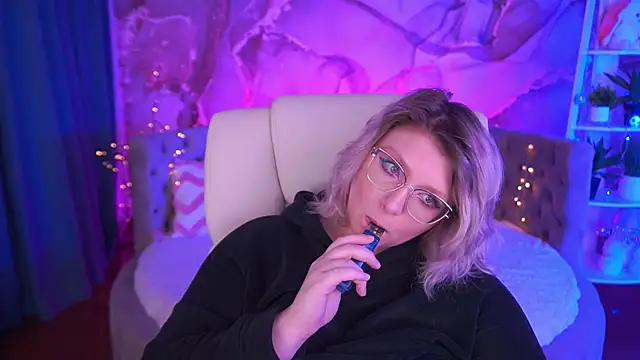 CoolTatis online show from 12-20-25, 06:53