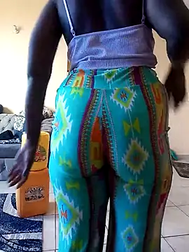 zainabsmile online show from 11-05-25, 12:05