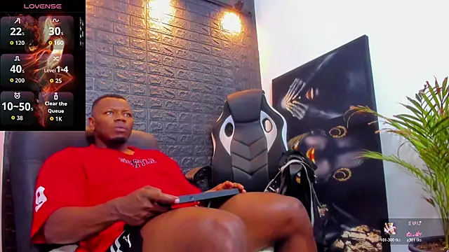 Snapshot of tommike chatting on 01-09-26, 12:57 tommike online show from 01-09-26, 12:57