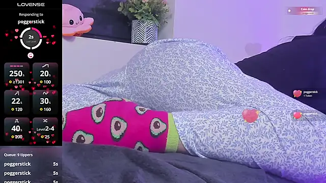 Snapshot of RitaSonnet chatting on 02-27-25, 01:17 RitaSonnet online show from 02-27-25, 01:17