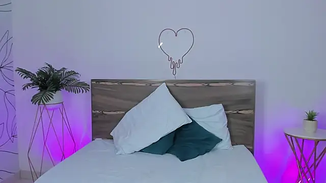 Snapshot of ivette_bocelly chatting on 01-03-25, 10:29 ivette bocelly online show from 01-03-25, 10:29