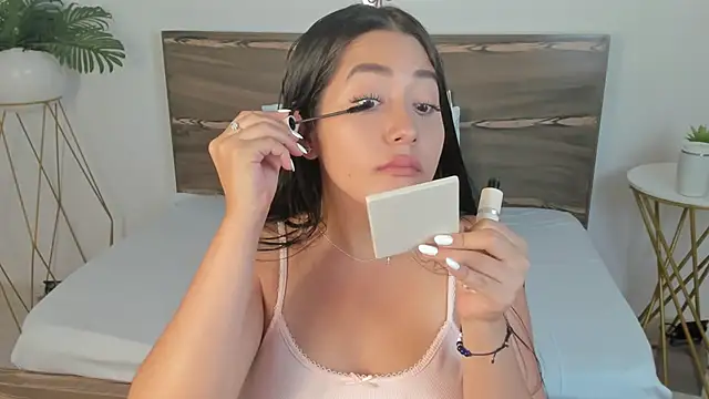 Snapshot of ivette_bocelly chatting on 03-13-25, 07:50 ivette bocelly online show from 03-13-25, 07:50