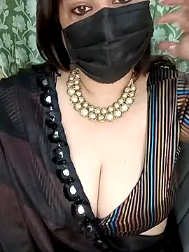 Snapshot of Rupaleesexy chatting on 02-06-25, 10:04 Rupaleesexy online show from 02-06-25, 10:04