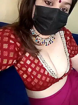 Snapshot of Rupaleesexy chatting on 03-08-25, 10:11 Rupaleesexy online show from 03-08-25, 10:11