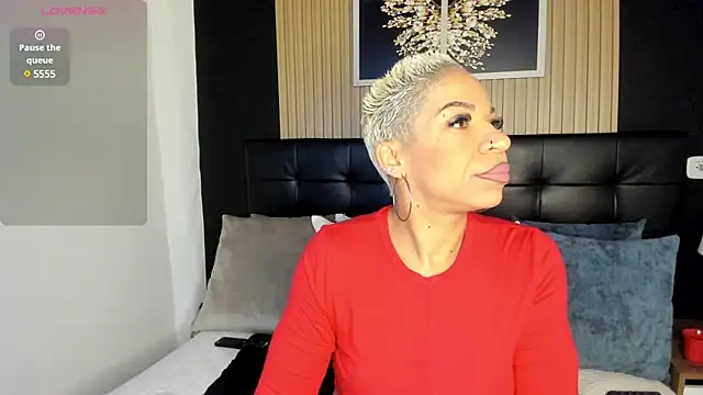 summer night  online show from 02-05-25, 11:55