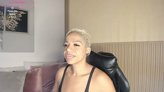 summer night  online show from 12-22-25, 11:29