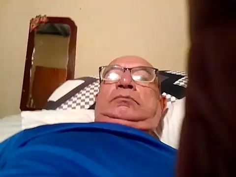 sincuenton24cmts online show from 10-20-25, 01:17