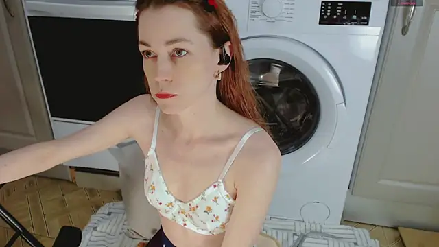 Snapshot of Amina_Barbarian chatting on 09-22-25, 05:15 Amina Barbarian online show from 09-22-25, 05:15