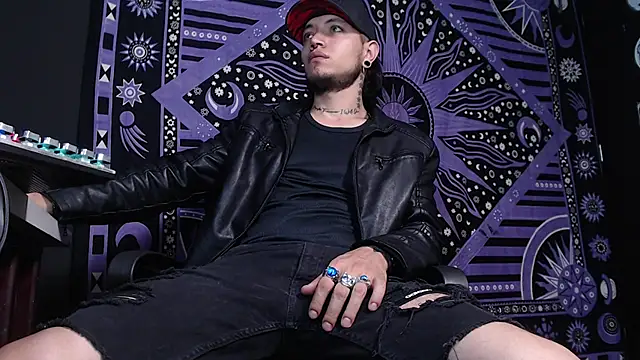 Dicaprioo  online show from 01-31-25, 05:53