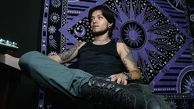 Dicaprioo  online show from 02-04-25, 07:22