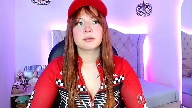 Charlotte Jones   online show from 12-05-25, 12:25