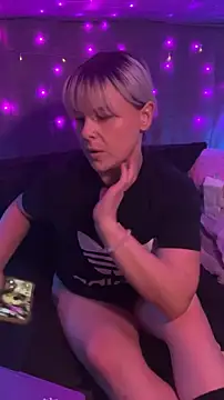 GinAnnTonic online show from 01-10-26, 09:22