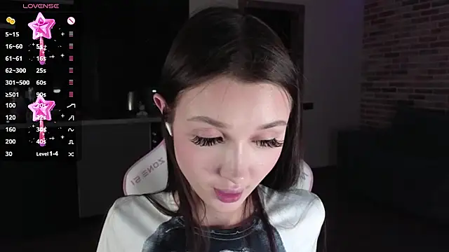 sweetiebones online show from 12-19-24, 02:13