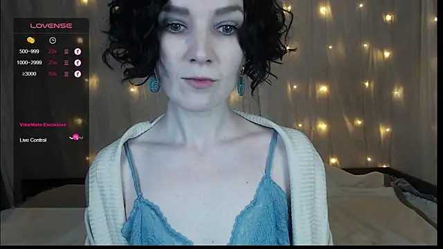 TinaWince online show from 12-20-24, 05:04