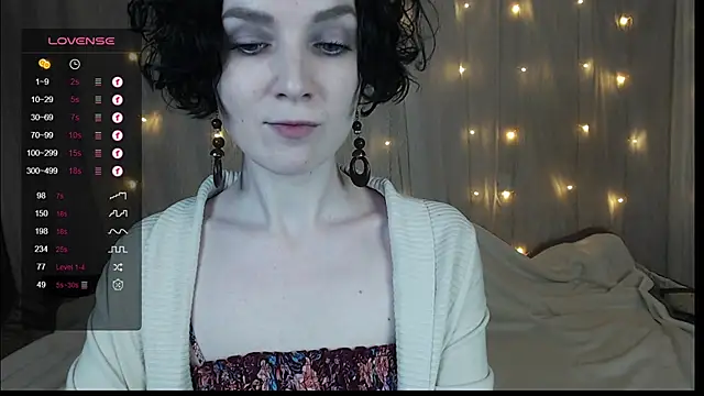 TinaWince online show from 12-29-24, 04:59