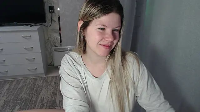 Snapshot of MelissaXKinky chatting on 02-10-25, 02:08 MelissaXKinky online show from 02-10-25, 02:08