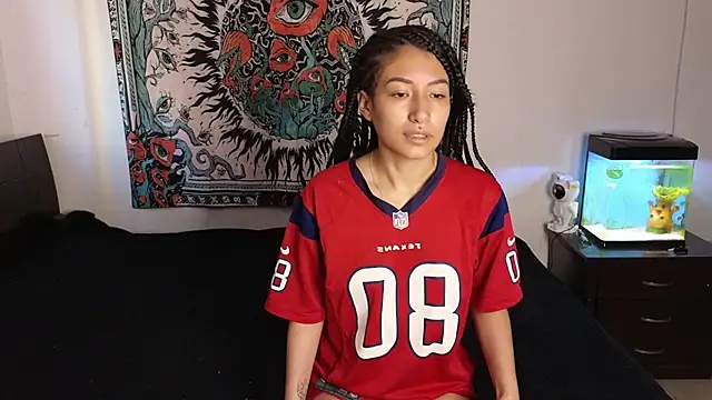 Snapshot of tony_and_sophia chatting on 02-10-26, 12:09 tony and sophia online show from 02-10-26, 12:09