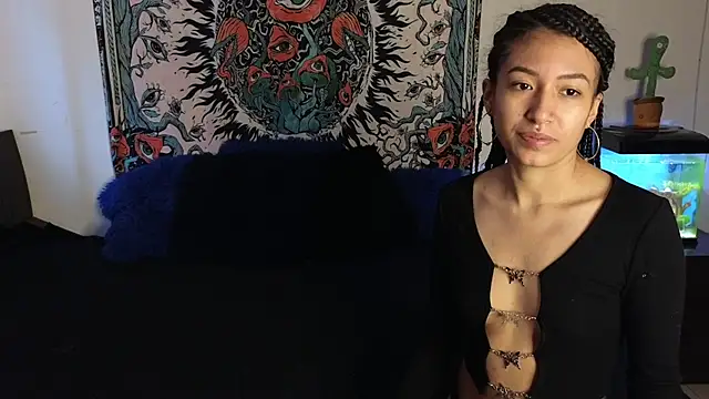 Snapshot of tony_and_sophia chatting on 02-17-26, 12:12 tony and sophia online show from 02-17-26, 12:12