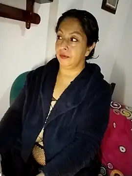 Catalina JH online show from 09-20-25, 04:13