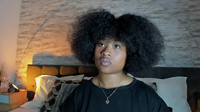 Anneth  M online show from 12-02-25, 07:42