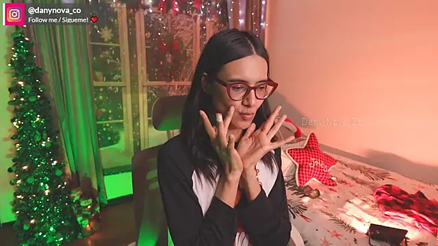 DanyNova Co online show from 12-25-24, 01:31