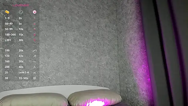 Snapshot of cheryl_mason chatting on 03-10-25, 12:18 cheryl mason online show from 03-10-25, 12:18