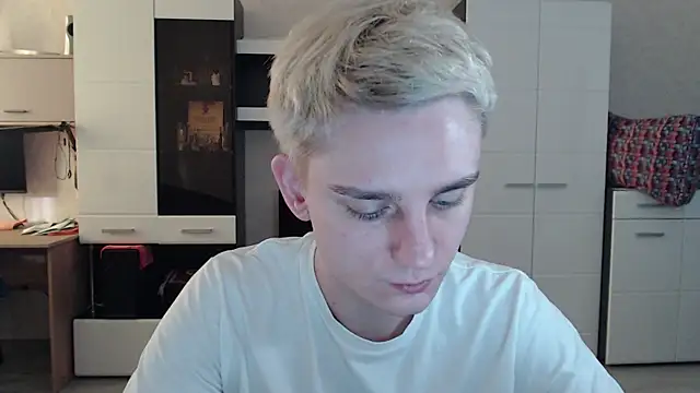 angryzan online show from 03-21-25, 03:55