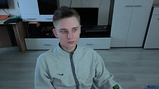 angryzan online show from 11-10-25, 07:18