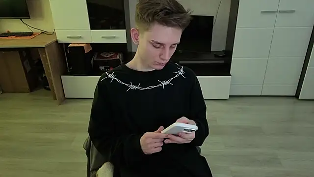 angryzan online show from 03-10-26, 06:29